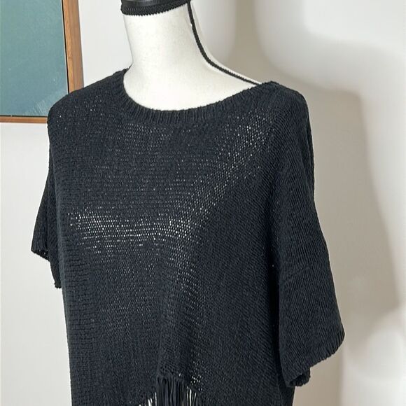 GABBY ISABELLA Fringe Sweater Size Large - Picture 3 of 8